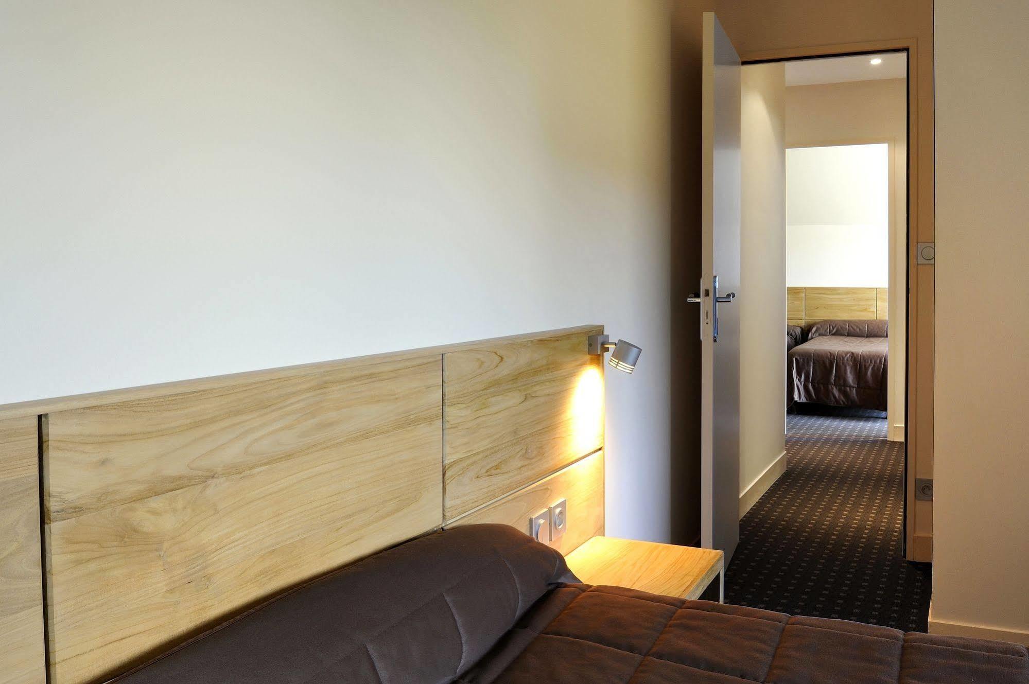 Logis Hotel Restaurant Du Labrador Saint-Benoit-sur-Loire Ngoại thất bức ảnh