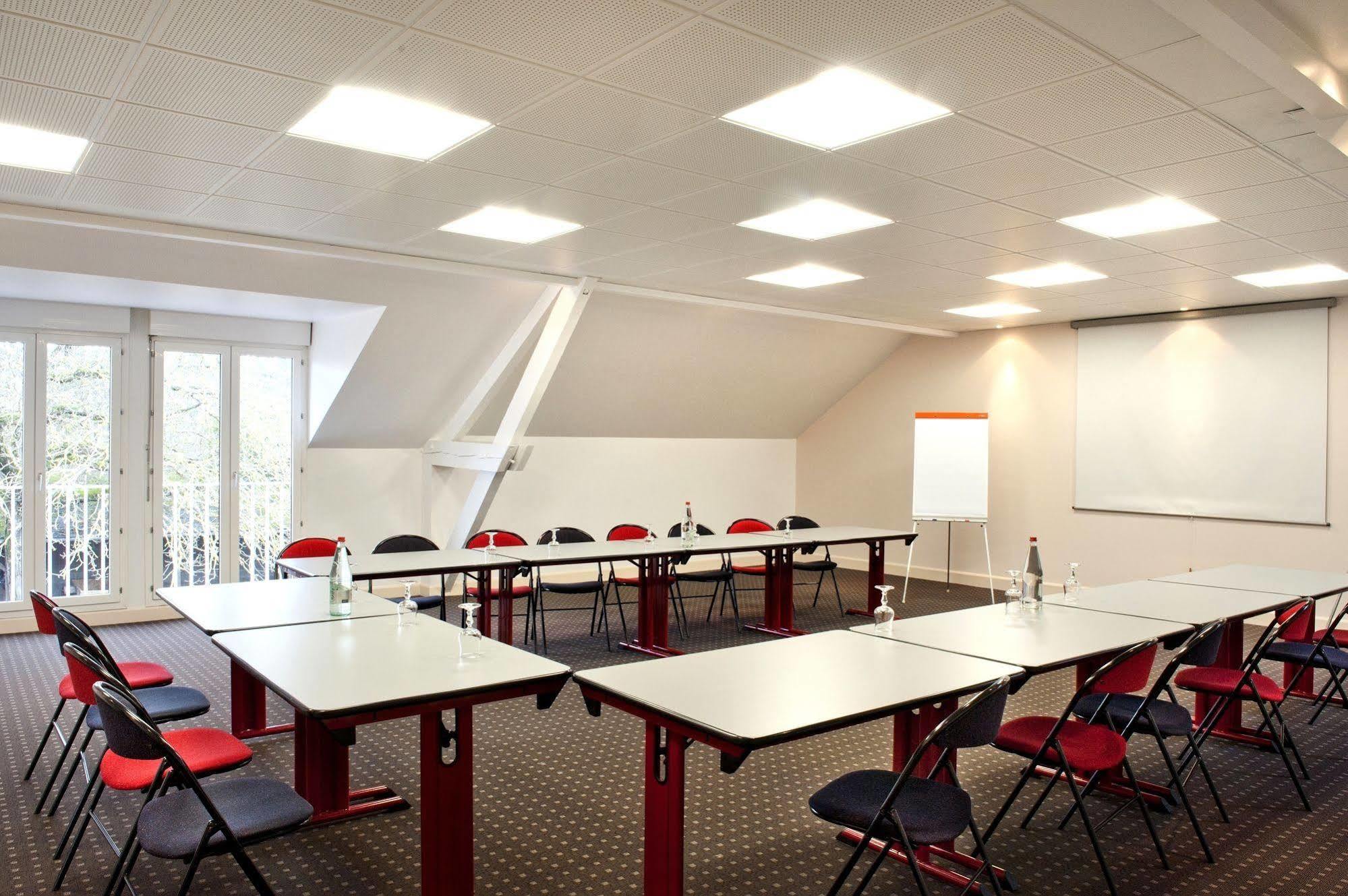 Logis Hotel Restaurant Du Labrador Saint-Benoit-sur-Loire Ngoại thất bức ảnh